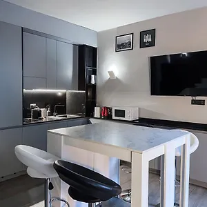 Bubi House Moscova Milano