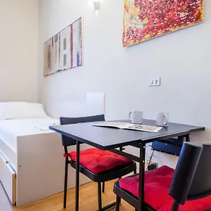 Italianway - Maroncelli 14 Milano